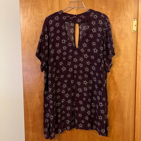 Torrid Purple Top Stars Collar Cut Out Detail Short Sleeve Shirt Plus Size 3 - Picture 1 of 8